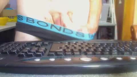 Aussie Guy online show from 02.10.25