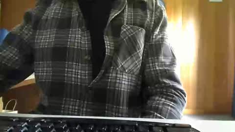 Snapshot of imaussiechris chatting on 05.27.26 Aussie Guy online show from 05.27.26