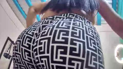 mia latina online show from 03.15.26