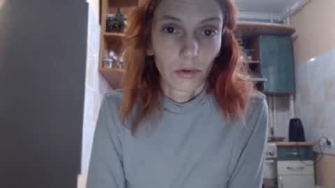 Snapshot of imelissa8malis chatting on 11.16.25 irina online show from 11.16.25