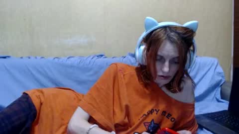 Snapshot of imelissa8malis chatting on 12.15.25 irina online show from 12.15.25