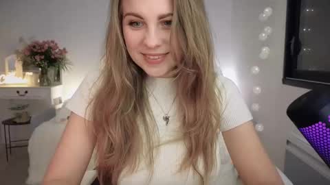 ImKeira online show from 02.18.25