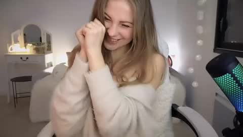 ImKeira online show from 02.25.25