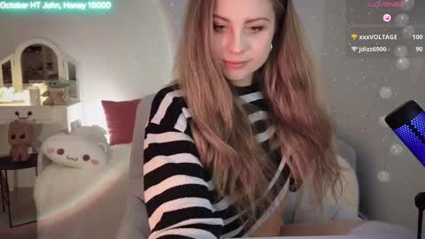 ImKeira online show from 10.10.25