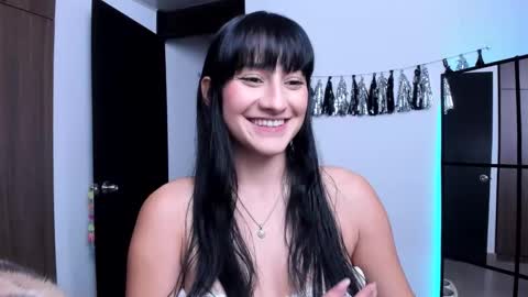 Snapshot of imlenka chatting on 02.26.26 Lenka online show from 02.26.26