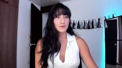 Snapshot of imlenka chatting on 03.28.26 Lenka online show from 03.28.26