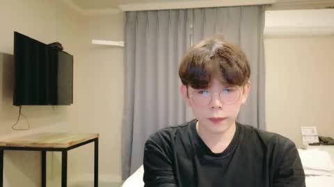 Snapshot of imlowerlife chatting on 01.13.26 imlowerlife online show from 01.13.26