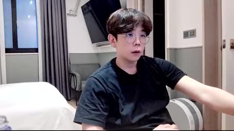 Snapshot of imlowerlife chatting on 03.21.26 imlowerlife online show from 03.21.26