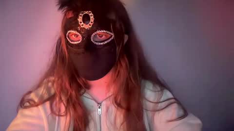 Miss Amelie online show from 03.09.25