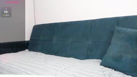 Snapshot of immolly1 chatting on 02.18.25 immolly1 online show from 02.18.25