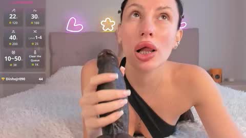 Snapshot of immolly1 chatting on 11.20.25 immolly1 online show from 11.20.25