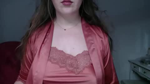 Snapshot of immouss chatting on 02.12.26 Pola online show from 02.12.26