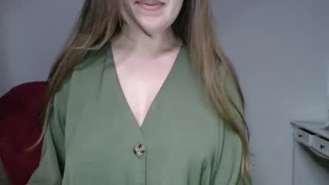 Snapshot of immouss chatting on 02.18.26 Pola online show from 02.18.26