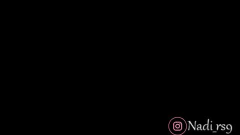 Snapshot of imnadiaroses chatting on 01.18.25 Nadia online show from 01.18.25