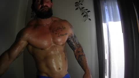 Snapshot of imnewherelollol chatting on 09.29.25 Majordadbod101 online show from 09.29.25