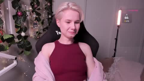 Mia online show from 01.19.25