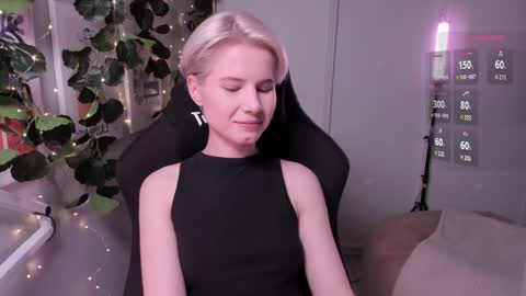 Mia online show from 01.22.25