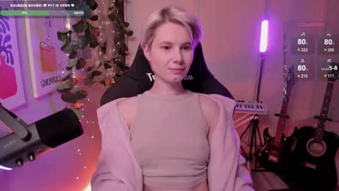 Mia online show from 03.03.25