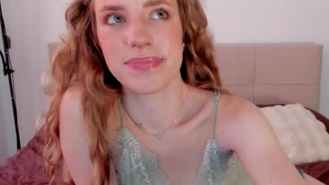 my name Imo  Fansly  online show from 09.14.25