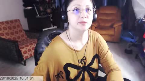 Empress online show from 10.29.25