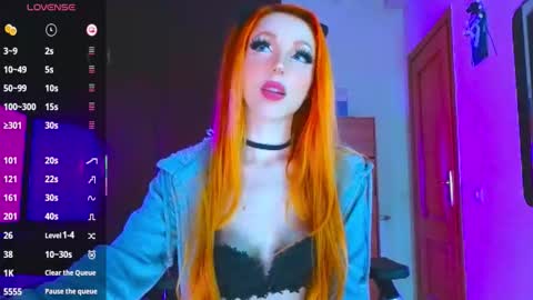 Snapshot of impetocandore chatting on 11.03.25 Lora online show from 11.03.25