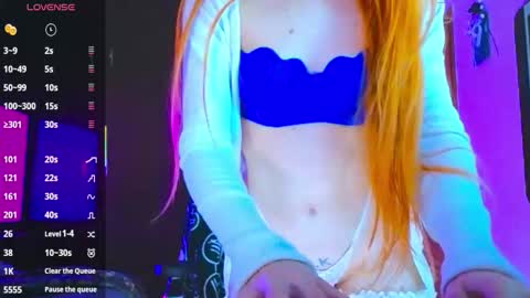 Snapshot of impetocandore chatting on 11.05.25 Lora online show from 11.05.25