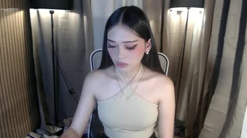 Snapshot of imyourlegalbaby chatting on 11.26.25 Aki online show from 11.26.25