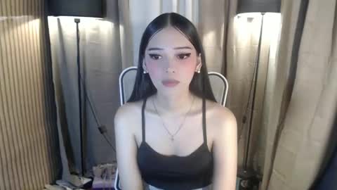 Snapshot of imyourlegalbaby chatting on 12.02.25 Aki online show from 12.02.25