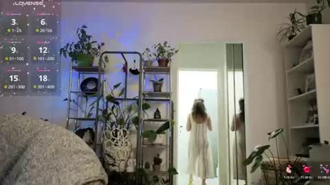 Snapshot of inakush chatting on 06.21.26 Ina Kush online show from 06.21.26