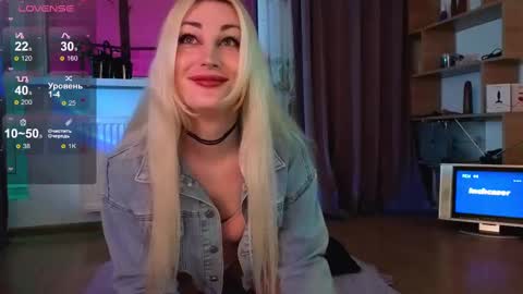 Snapshot of inchcaser chatting on 09.20.25 Dina Help me reach 100 likes online show from 09.20.25