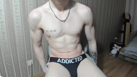 Snapshot of incredibleguy1 chatting on 01.01.25 IncredibleGuy online show from 01.01.25