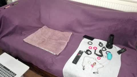 indian_exhibitionist online show from 12.21.25