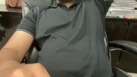 Snapshot of indian_gujju chatting on 10.17.25 Jay online show from 10.17.25