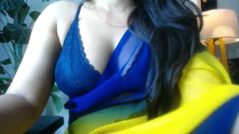 Snapshot of indian_manisha chatting on 07.30.26 manisha online show from 07.30.26