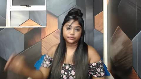 Snapshot of indian_rimmelx chatting on 11.18.25 Melz online show from 11.18.25