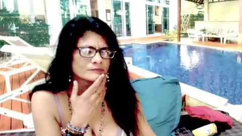 Snapshot of indianallure chatting on 01.25.25 Femiez online show from 01.25.25