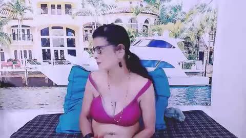 Snapshot of indianallure chatting on 02.03.25 Femiez online show from 02.03.25