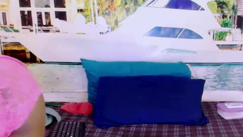 Snapshot of indianallure chatting on 02.08.25 Femiez online show from 02.08.25