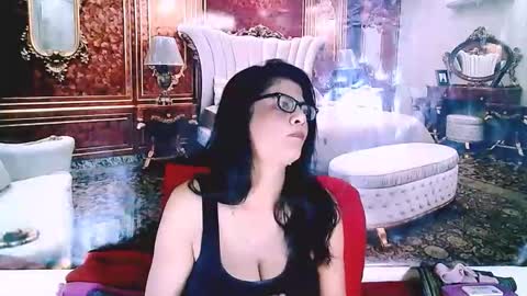 Snapshot of indianallure chatting on 09.24.25 Femiez online show from 09.24.25