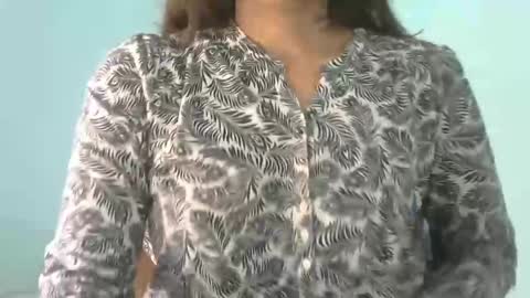 Snapshot of indiananu23 chatting on 02.19.25 indiananu23 online show from 02.19.25