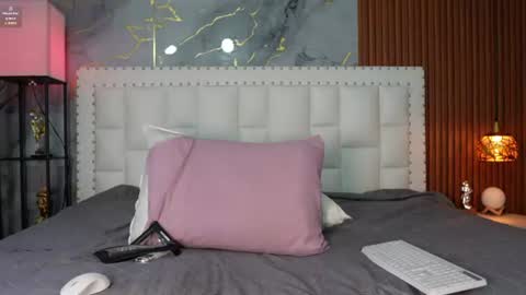 LITTLE AINHOA  online show from 07.29.26