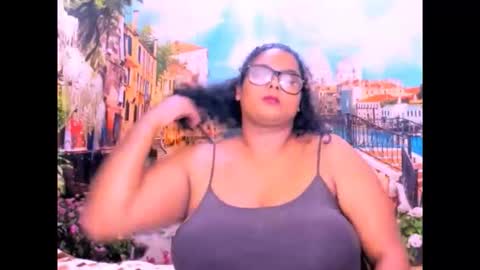 Snapshot of indianfairy4u chatting on 12.15.25 natasha online show from 12.15.25