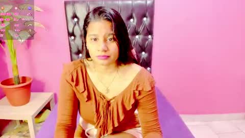 PARADISEQUEEN online show from 06.25.26