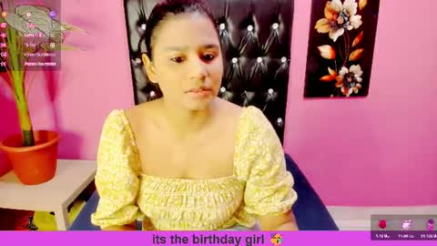 PARADISEQUEEN online show from 08.01.26