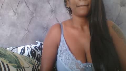 Snapshot of indianjasmin chatting on 02.27.25 priya online show from 02.27.25