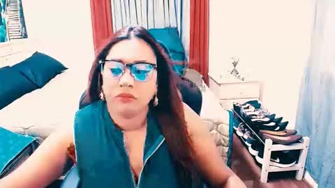 Snapshot of indianlust69 chatting on 04.05.26 Amy online show from 04.05.26