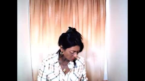 indianpeaches online show from 11.06.25