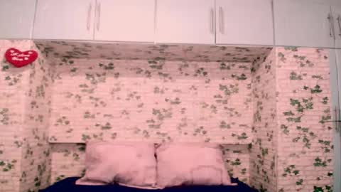 indianpeaches online show from 12.14.25