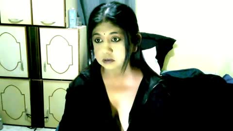 indianpleasures21 online show from 06.16.26