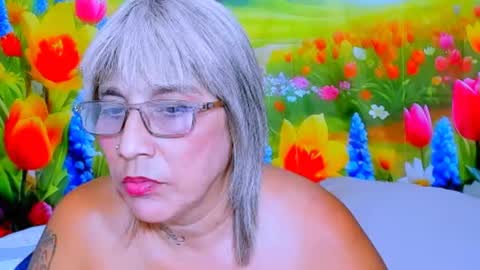 indianroxy27 online show from 06.17.26
